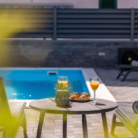 Villa S By Guide Vodice